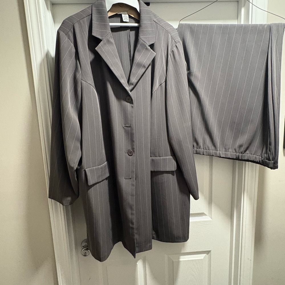 Brylane Woman Gray Pinstripe Women's Blazer and Pants Set